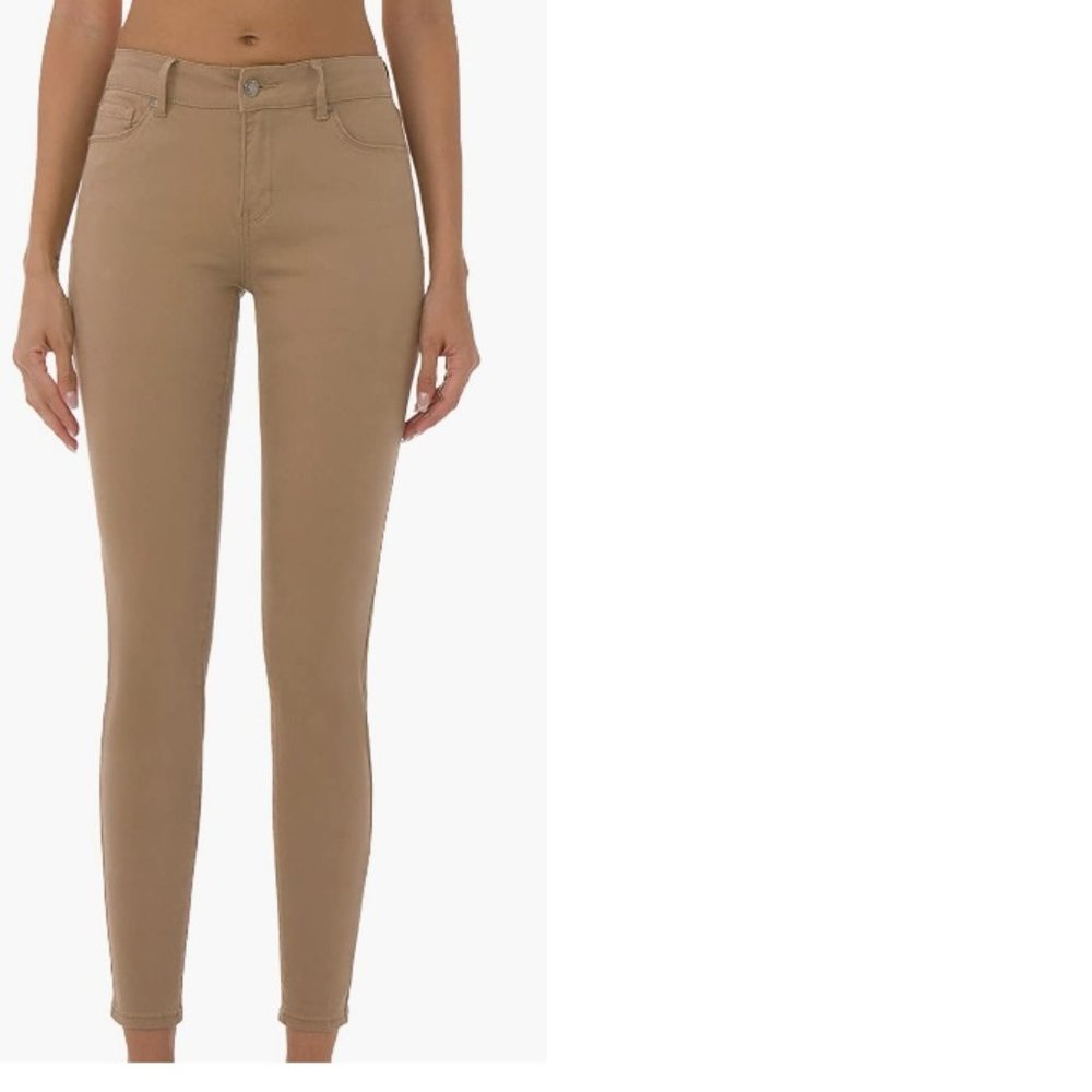 NEW Flying Banana Mid Rise Jeans Skinny Stretch Pull On Size: Womens 16 Brown